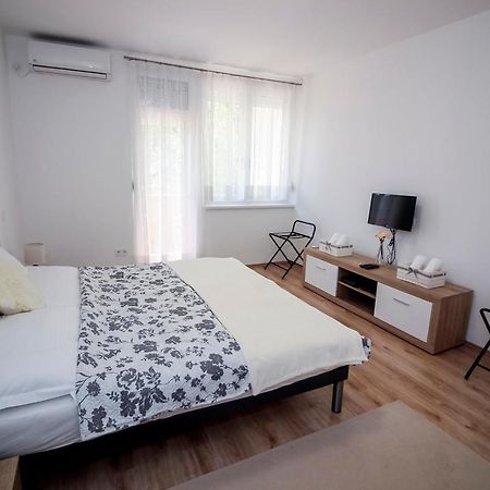 Helios Apartman Szeged Apartman Kültér fotó